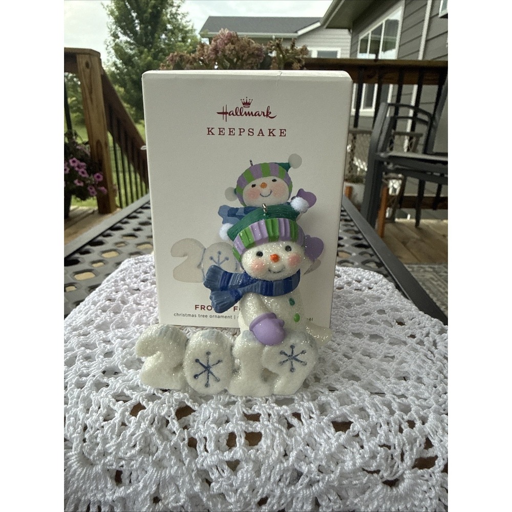 Hallmark Frosty Fun Decade 10th & Final in Series 2019 Keepsake Ornament